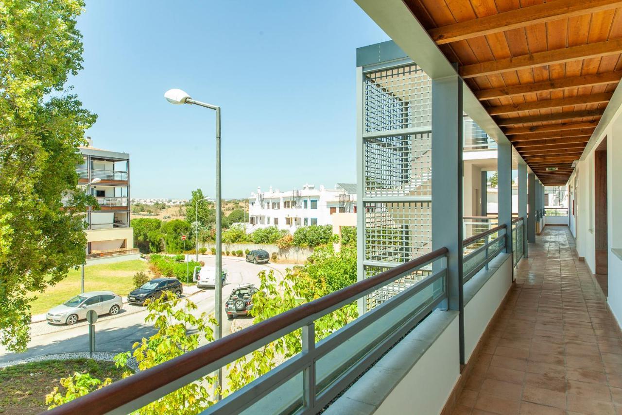 A11 - Marinapark Hill Beach Apartment Lagos Eksteriør billede