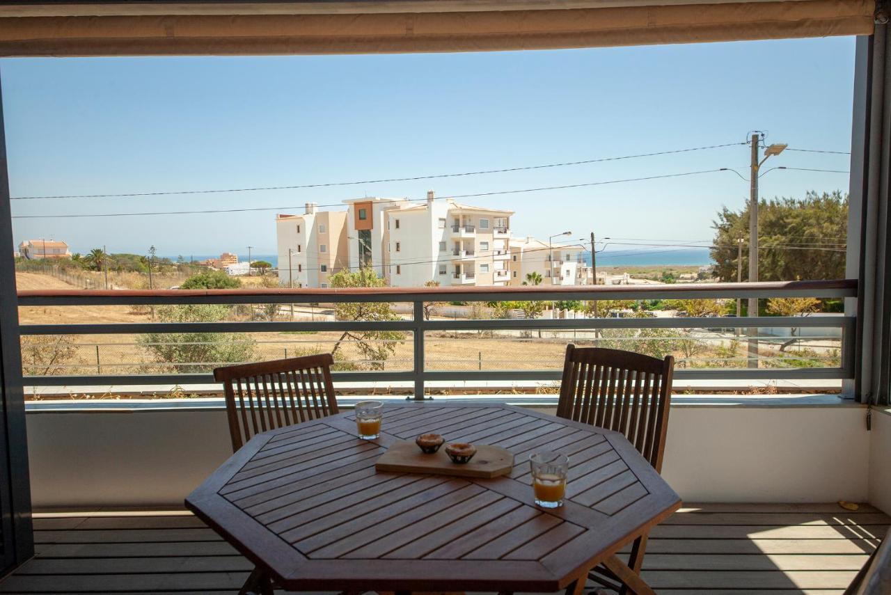 A11 - Marinapark Hill Beach Apartment Lagos Eksteriør billede